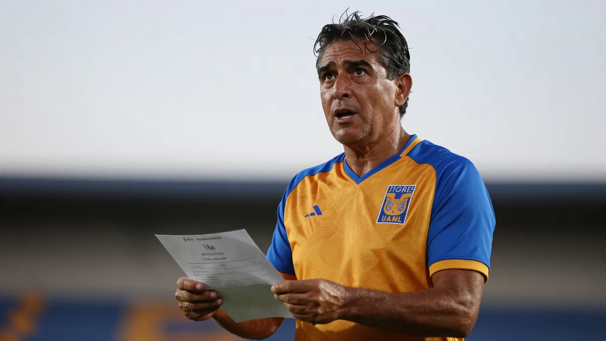 La afición de Tigres UANL se pregunta si el club sabe despedir a sus leyendas después de la renuncia de Guido Pizarro...