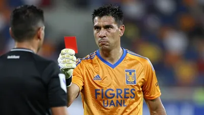 Nahuel Guzmán, un portero de renombre en la Liga MX, ha enfrentado múltiples sanciones disciplinarias desde que se unió a...